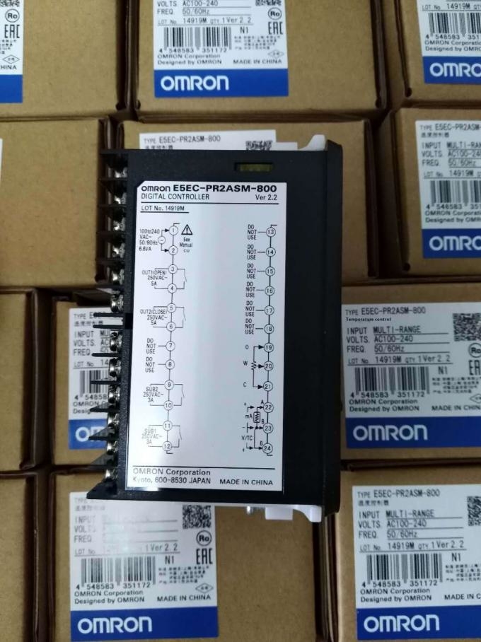 OMRONI E5GC-QX1ACM-000 Temperature Controller Temperature Gauge