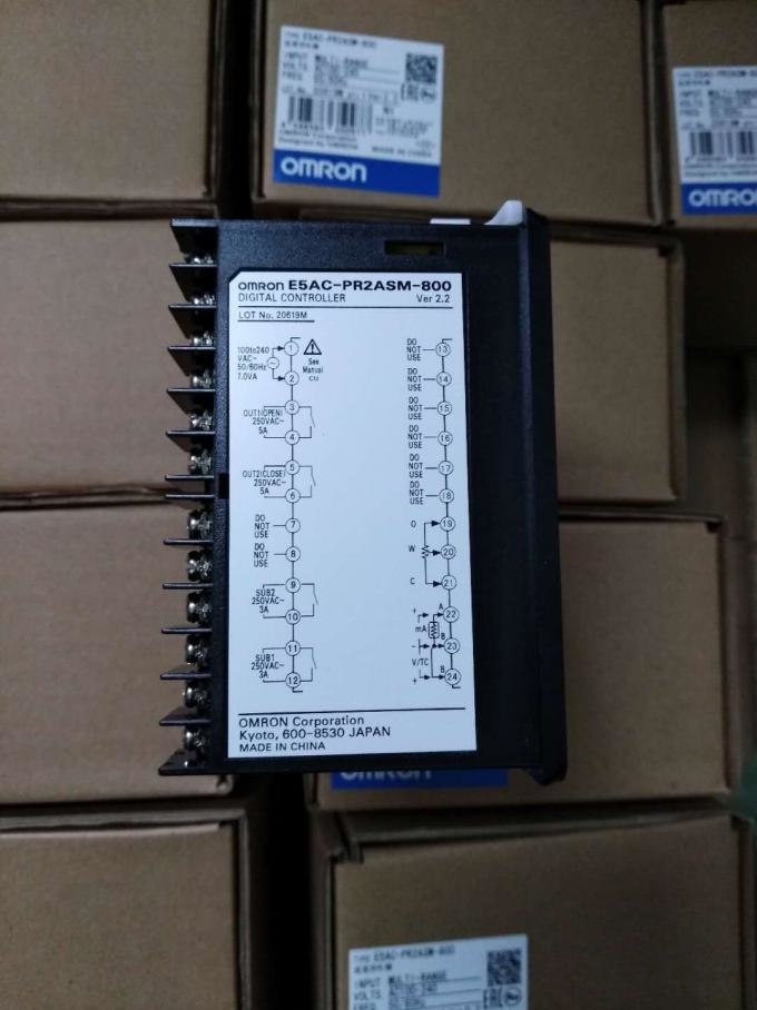 OMRONI E5GC-QX1ACM-000 Temperature Controller Temperature Gauge