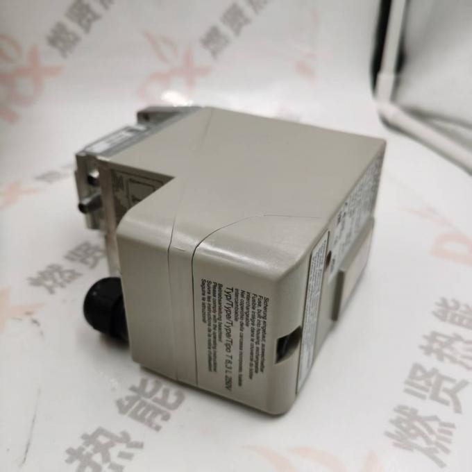 DUNGS Gas Leak Detector VPS504S04  VPS504S05 Valve Proving System  Original and New  STOCK
