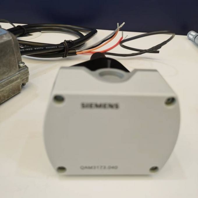 Siemens QFM3173D Air Duct Temperature and Humidity Sensor in Stock for Moisture Meters