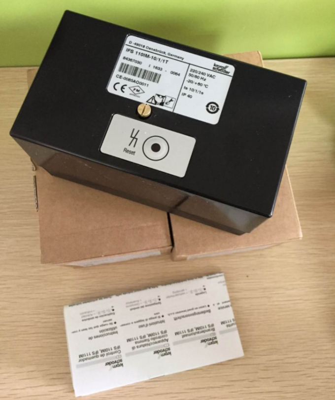 IFS110IM-5/1/1T IFS110IM-3/1/1T the Order No.84367020 Burner Controller for KromSchroder STOCK 2
