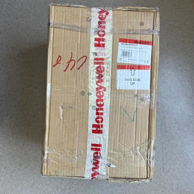 Honeywell VE4065B1017 United States Ignition Gas Solenoid Valve Threaded Connection. Discontinued. 10 in Stock