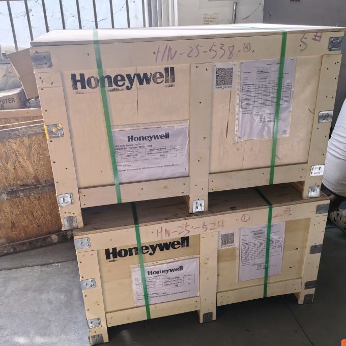 Honeywell Resideo Commercial Domestic Boiler Controller 120V AC ProtectoRelay R8184G4009 Spot WL8B2WB/B