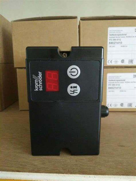 Germany Hockard Kromschroder Burner Controller IFD 244-5/1WI with 1 Year Warranty Order Number 84621045