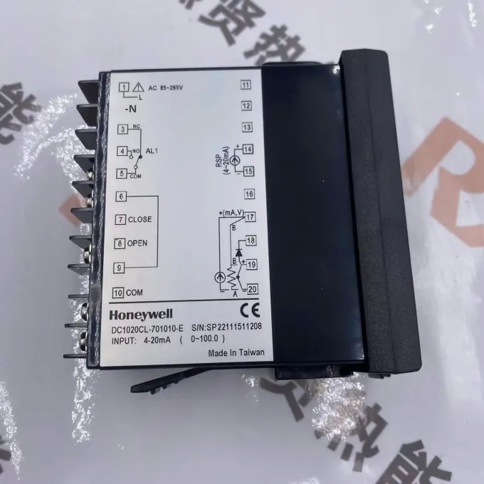 Industrial Plastic Honeywell Temperature Control Meter Controller DC1020CL-701-010-E in Stock