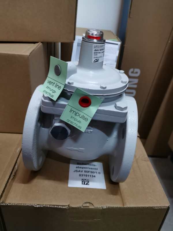 Hochard Kromschroder Valve JSAV 50F50/1-0 in Stock Jsav 50F50/1-0 Germany 1 Year Warranty 20 Pieces