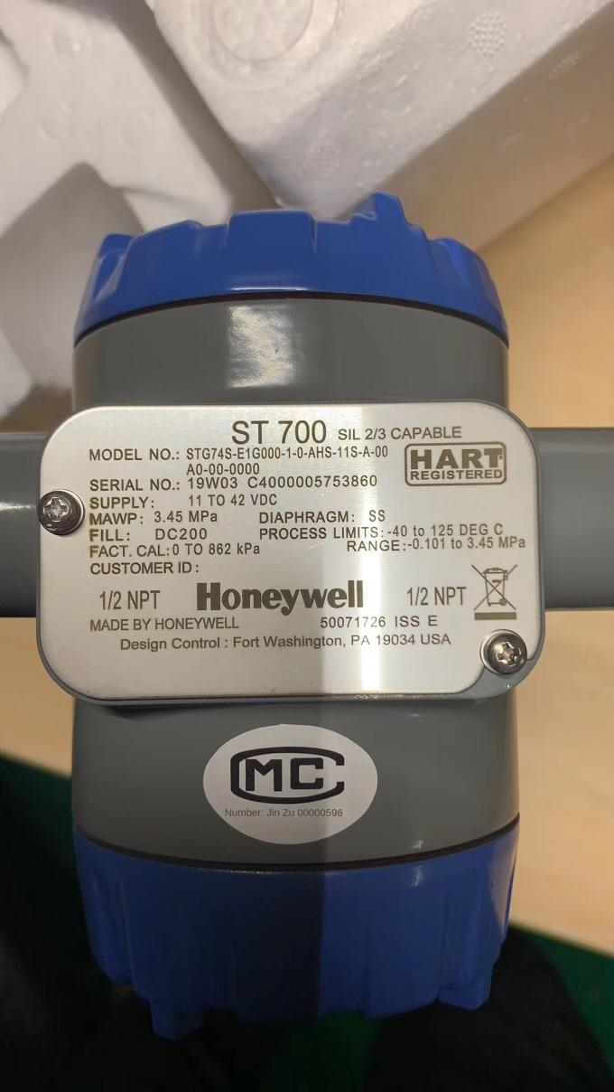 Honeywell Transmitter STG74S-E1G000-1-A-AHS-11S-A-10A0-00 Spot 200 IP65 Rated Aluminum Construction
