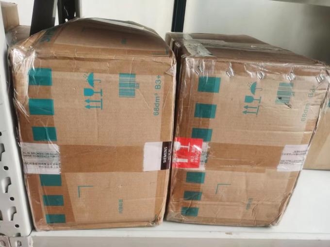 Germany Siemens Valve VGD40.150  Original Packaging New Ships Same Day in Stock
