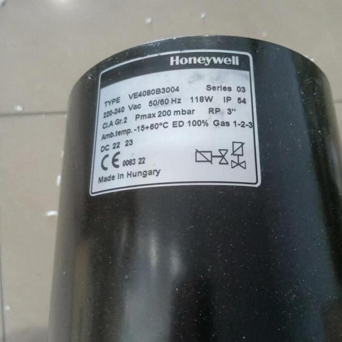 Honeywell Original VE4080B1016 Gas Solenoid Valve 20 Spot Boiler Parts Brand New