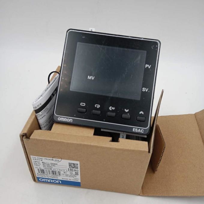 Japan E5AC-PR2ASM-831 Digital Thermostat Original and Brand New