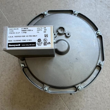 Honeywell   V88A1709  the Relief Valve Stock 2 Original and New
