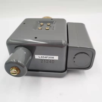 L404F208 Boiler Parts Gas Pressure Switch  for AZBIL  Stop Production