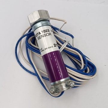 Honeywell Original  C7027A1056 C7915A1036  C7027A1072 United States Ultraviolet Flame Detector/uv  Flame Detector Boiler Parts