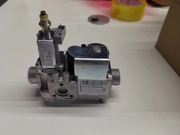 Honeywell VK4105M5009 United States Ignition Gas Solenoid Valve Hot Water Boiler Gas Boiler in Stock MOQ  6