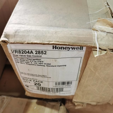 VR8204A2852  United States Ignition Gas Solenoid Valve Hot Water Boiler Gas Boiler for Honeywell STOCK 20