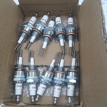 13047  13047-1 Ignition Pin Ignition Electrode Sensing Probe Electrode Spark Plug for ECLIPSE STOCK 200