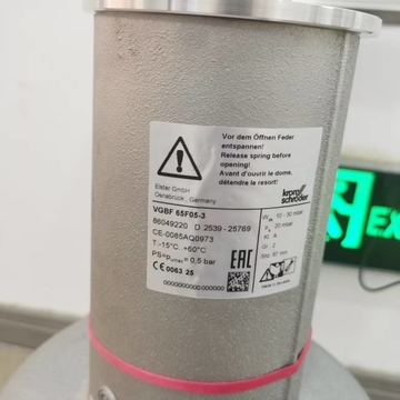 VGBF15R40-1 VGBF65F05-3  Kromschroder Oil Burner Stainless Steel in Stock MOQ 1
