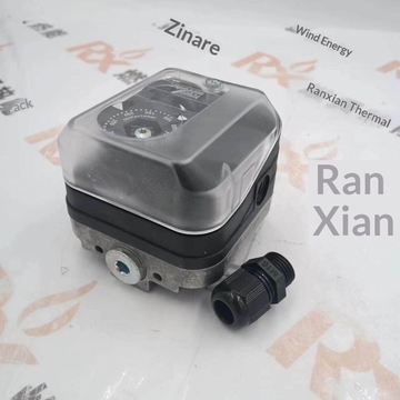 Germany Kromschroder Pressure Switch DG50U-5 Spot 20 Brand New