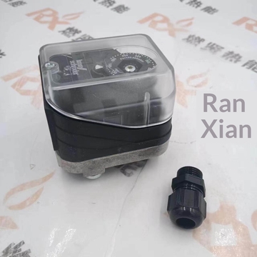 Germany Kromschroder Pressure Switch DG50U-5 Spot 20 Brand New