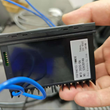 Japan for Temperature Control Meter PXF9AEY2-1WM00 Spot 20 Original New Warranty for One Year for Installation Works