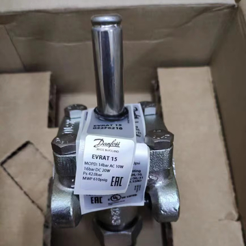 For Danfoss Solenoid Valve 032F6215 EVRA15 100% Original
