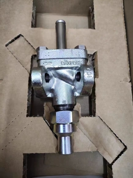 For Danfoss Solenoid Valve 032F6215 EVRA15 100% Original