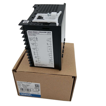Japan E5AC-PR2ASM-831 Digital Thermostat Original and Brand New
